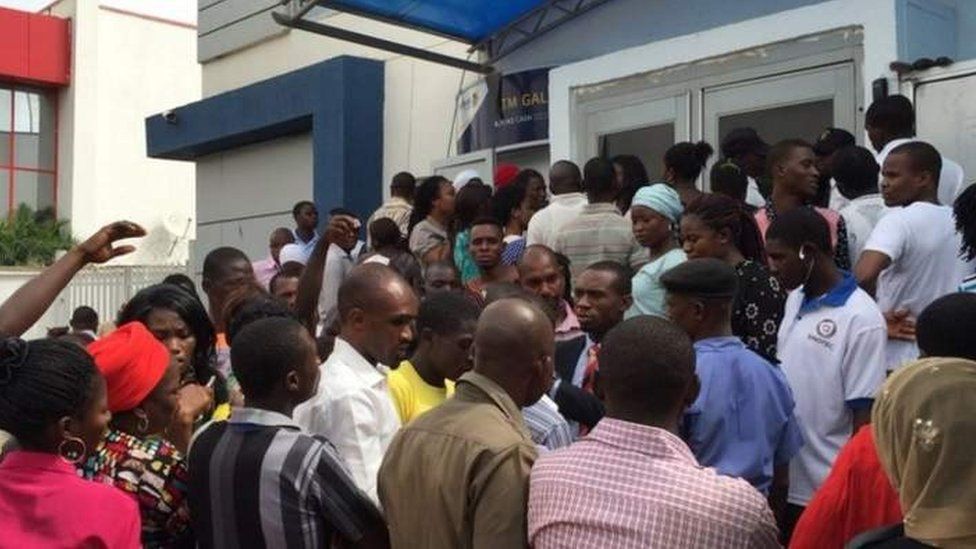 CBN Directs Banks to Release New Naira Notes to Customers Over the Counter