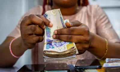 Nigerians, Banks Holding N2.7 Trillion in Cash – CBN